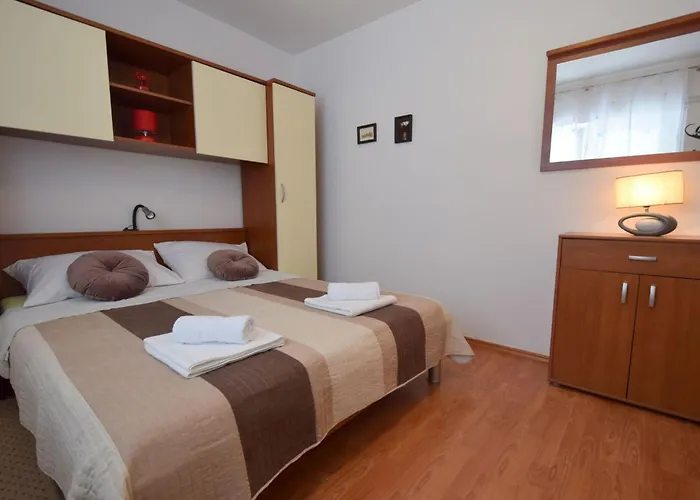 Anka 1 By Interhome Daire Krk Town